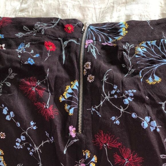 Sadie & Sage Wide Leg pants size S. NWOT Floral - Picture 4 of 6